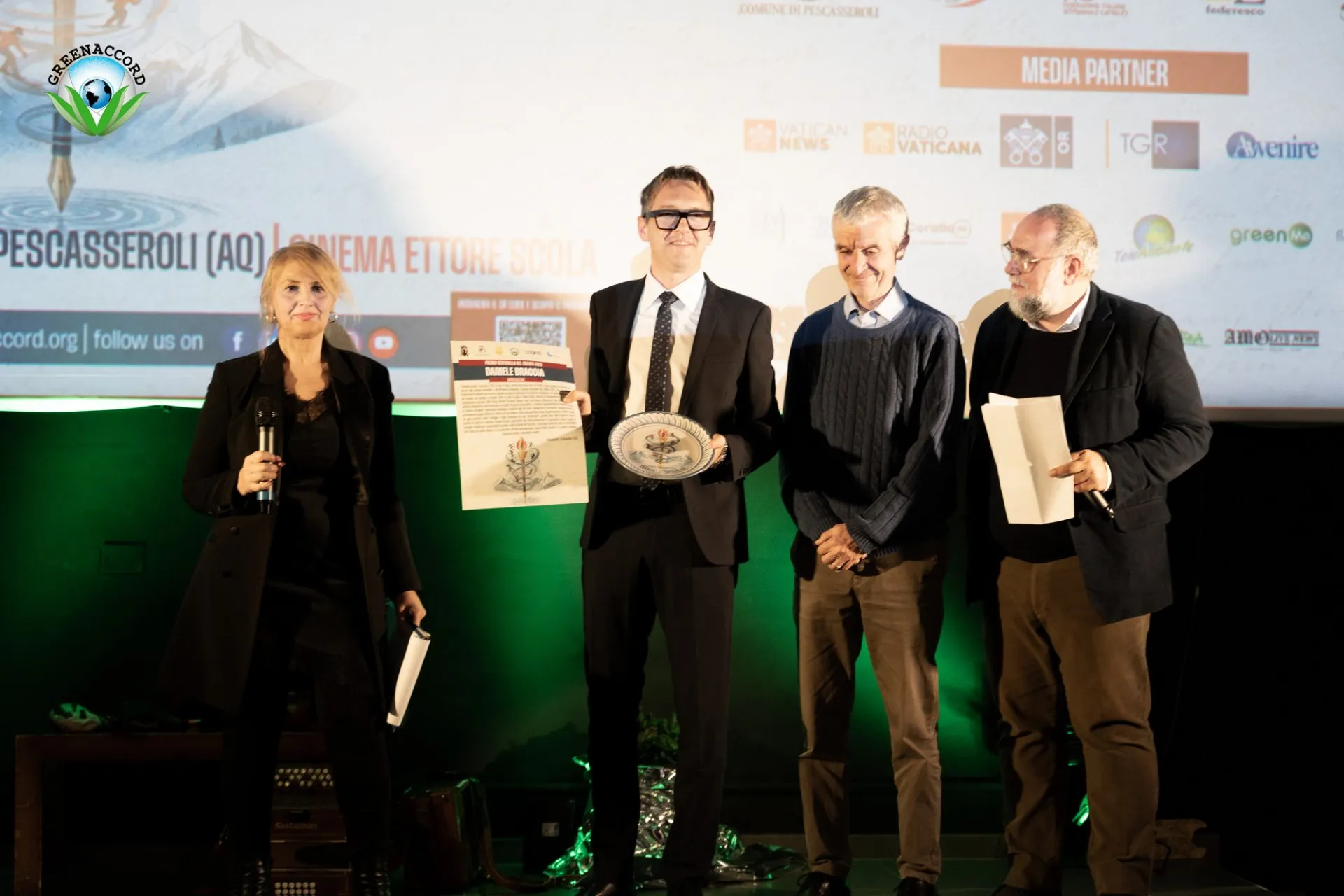 Daniele Braccia riceve il premio Sentinella del Creato 2025 al Forum di Pescasseroli
